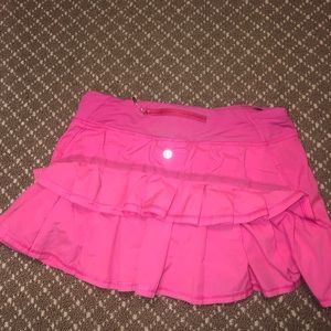 Lululemon set the pace skirt